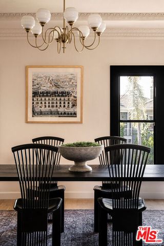 1208 S La Jolla Avenue, Los Angeles, CA 90035