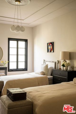 1208 S La Jolla Avenue, Los Angeles, CA 90035