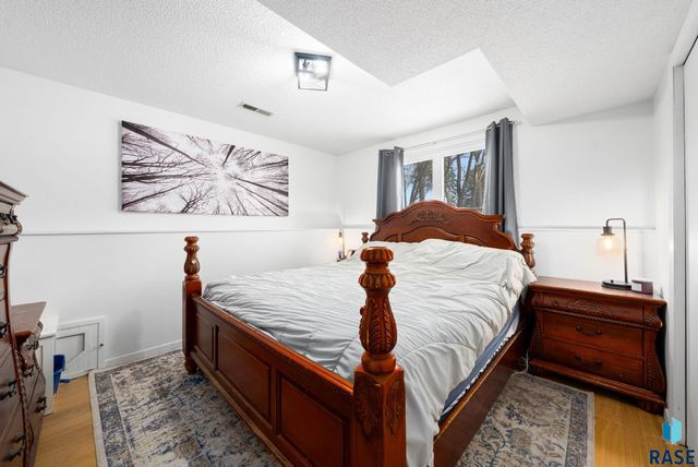 1121 S Splitrock Blvd Boulevard, Brandon, SD 57005