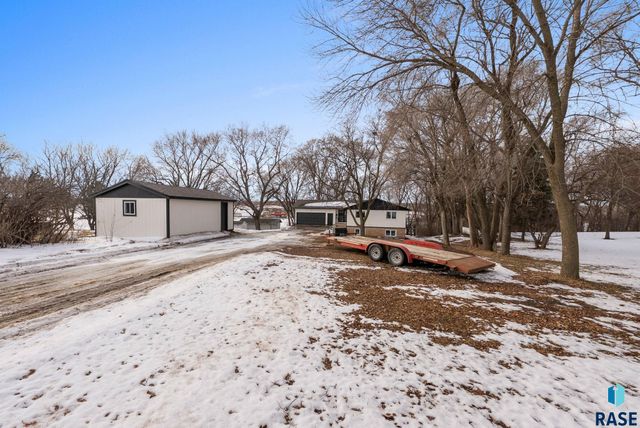 1121 S Splitrock Blvd Boulevard, Brandon, SD 57005