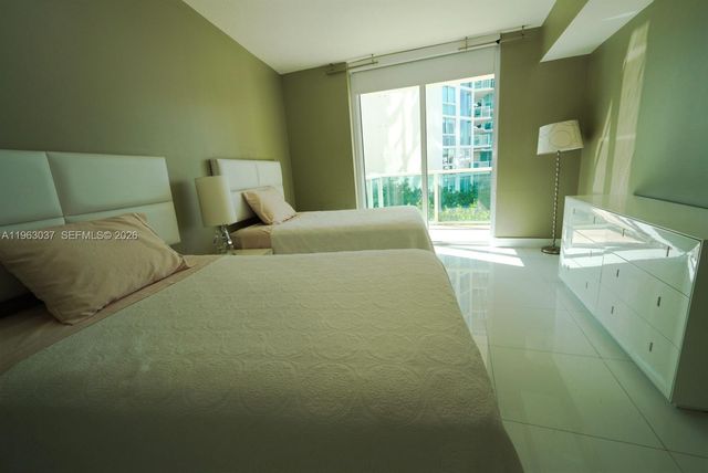 200 Sunny Isles Blvd 2-803, Sunny Isles Beach, FL 33160