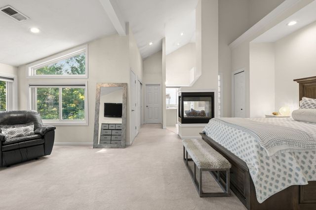 703 Old Bridge Ln 703, Bellingham, MA 02019