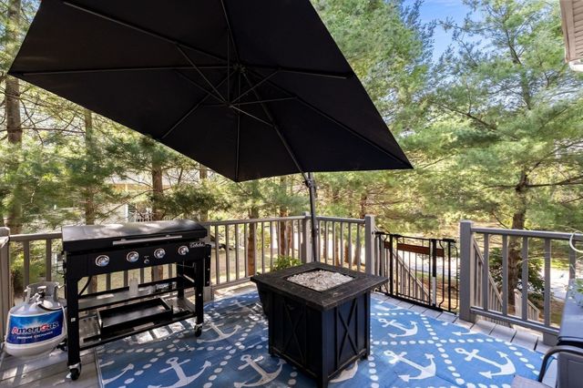 703 Old Bridge Ln 703, Bellingham, MA 02019
