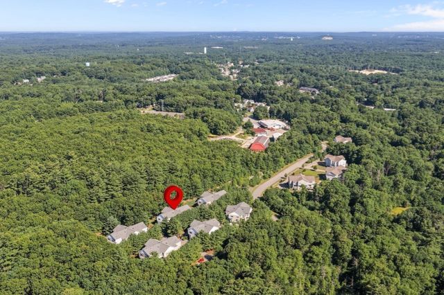 703 Old Bridge Ln 703, Bellingham, MA 02019