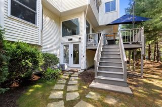 703 Old Bridge Ln 703, Bellingham, MA 02019