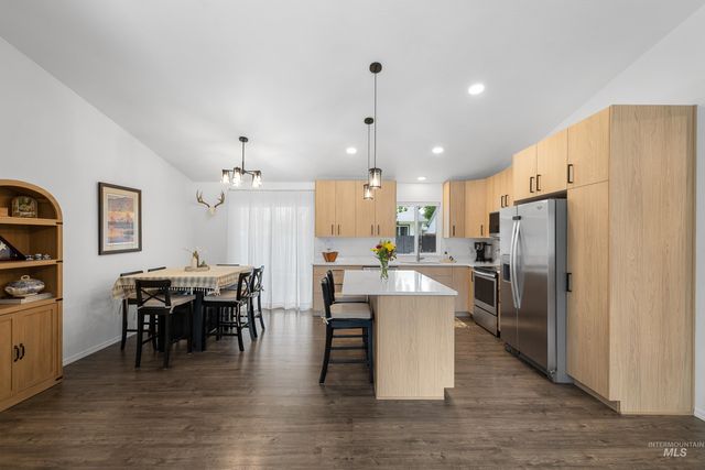 14285 Tara Street, Caldwell, ID 83607