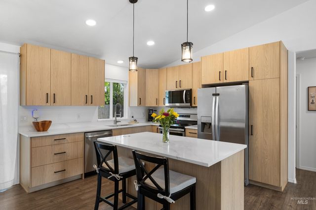 14285 Tara Street, Caldwell, ID 83607