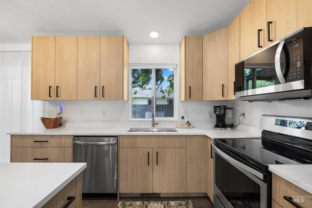 14285 Tara Street, Caldwell, ID 83607