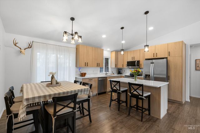 14285 Tara Street, Caldwell, ID 83607