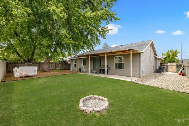 14285 Tara Street, Caldwell, ID 83607