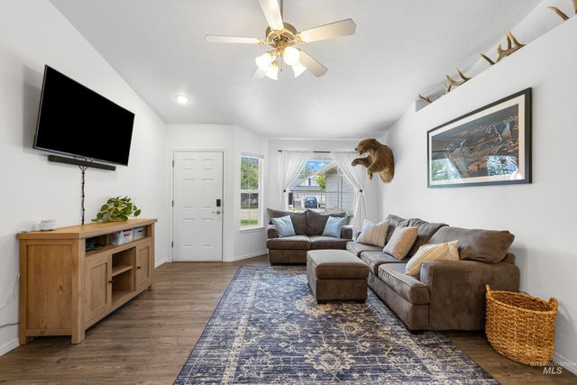 14285 Tara Street, Caldwell, ID 83607