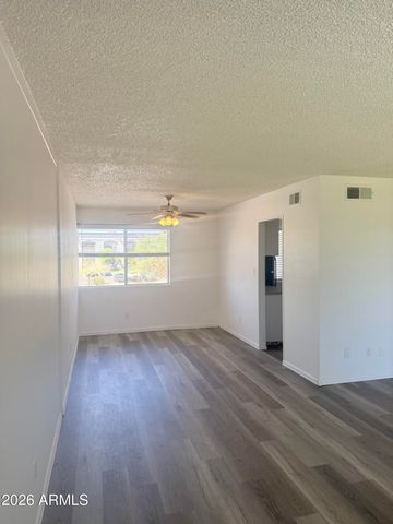 7141 N 16TH Street 212, Phoenix, AZ 85020