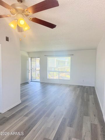 7141 N 16TH Street 212, Phoenix, AZ 85020