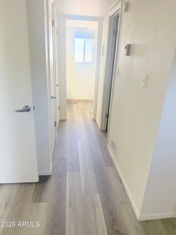 7141 N 16TH Street 212, Phoenix, AZ 85020