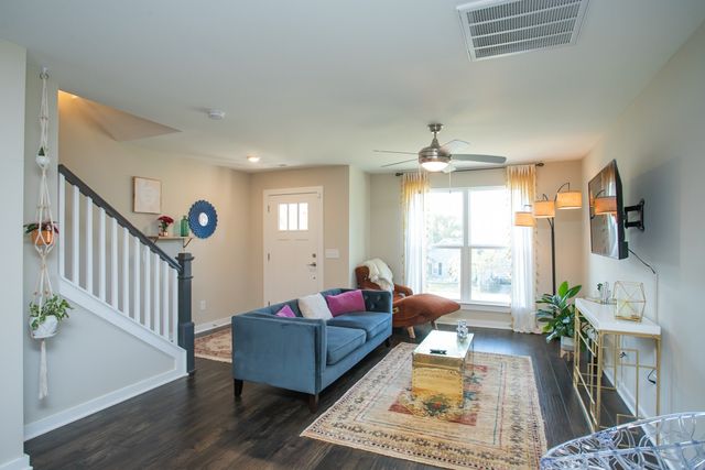 302B Ensley Ave, Old Hickory, TN 37138