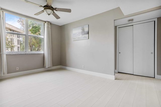 2651 S Course Dr 201, Pompano Beach, FL 33069