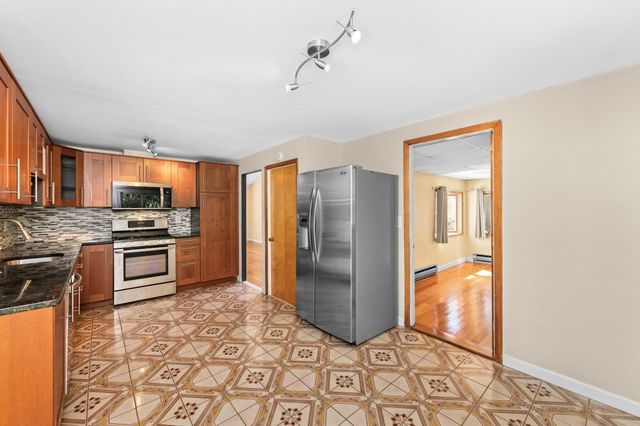 191 Kenrick St, Boston, MA 02135