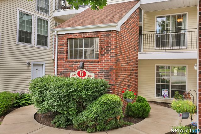 93 Carriage Crossing Lane 93, Middletown, CT 06457