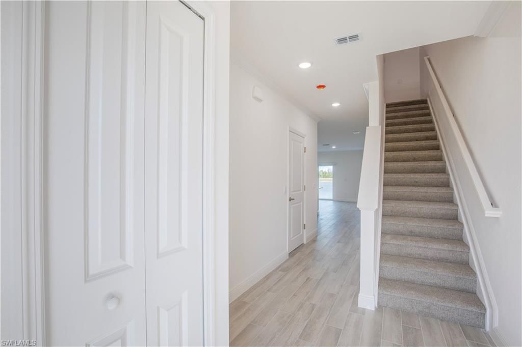 10534 Fountain Palm CIR, BOKEELIA, FL 33922 — photo 3