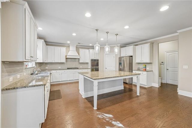 3795 Gardenside Court, Alpharetta, GA 30004