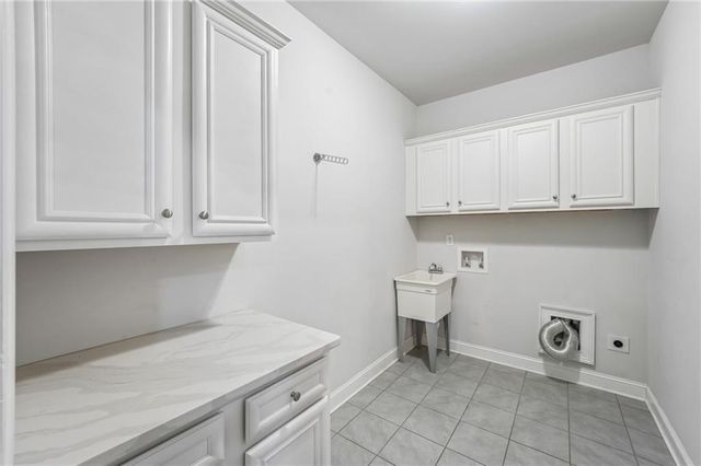 3795 Gardenside Court, Alpharetta, GA 30004