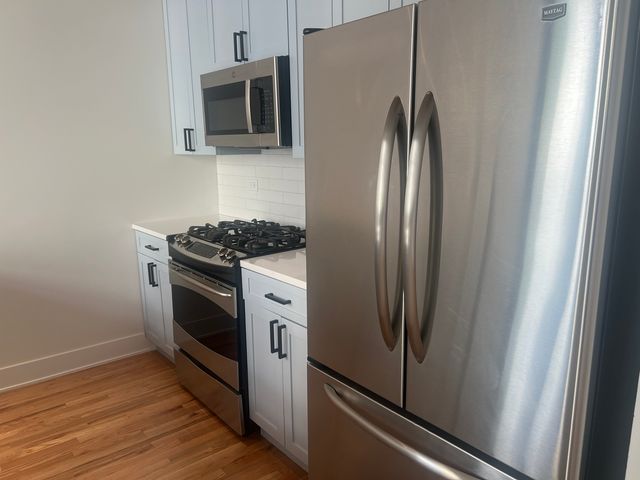 521 W SUPERIOR Street 132, Chicago, IL 60654