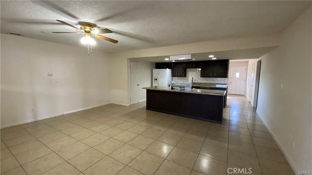 532 Fern Place, Hemet, CA 92543