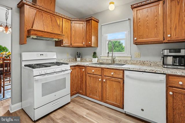 43 WHEATFIELD DR, Carlisle, PA 17015