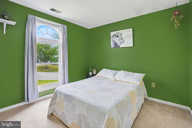 43 WHEATFIELD DR, Carlisle, PA 17015