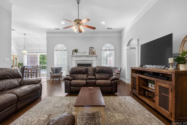 1425 River Pointe Court, Benton, AR 72019