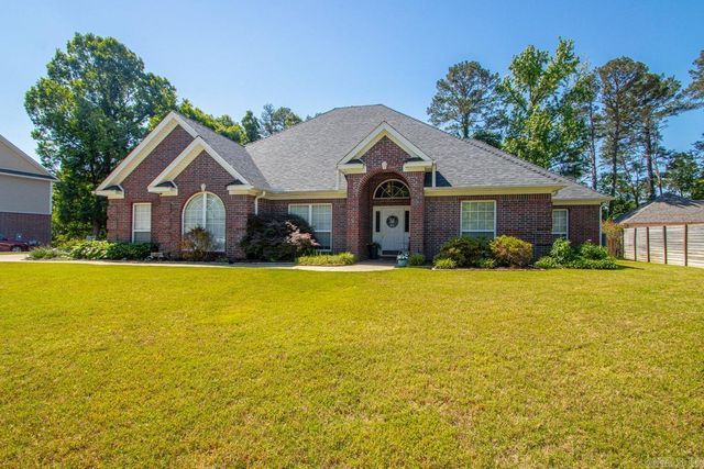 1425 River Pointe Court, Benton, AR 72019