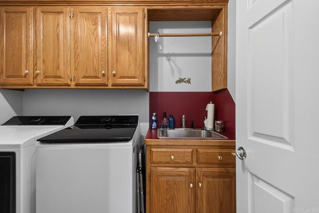 1425 River Pointe Court, Benton, AR 72019