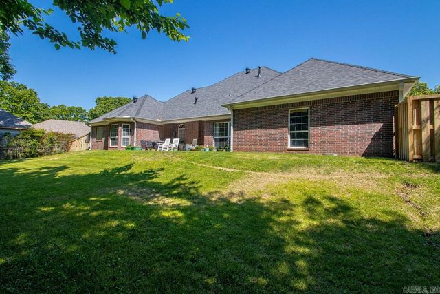 1425 River Pointe Court, Benton, AR 72019