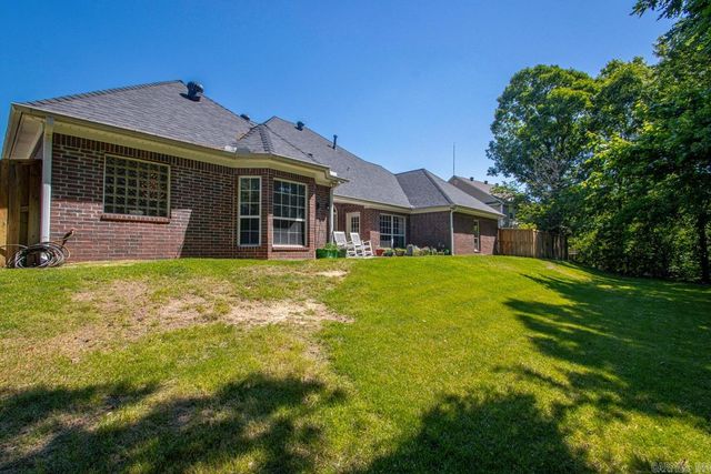 1425 River Pointe Court, Benton, AR 72019