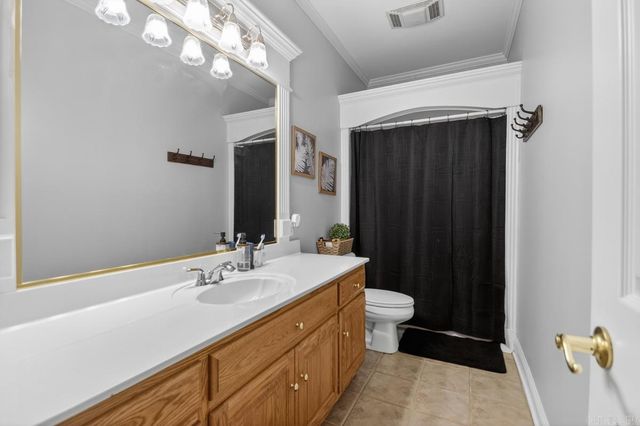 1425 River Pointe Court, Benton, AR 72019