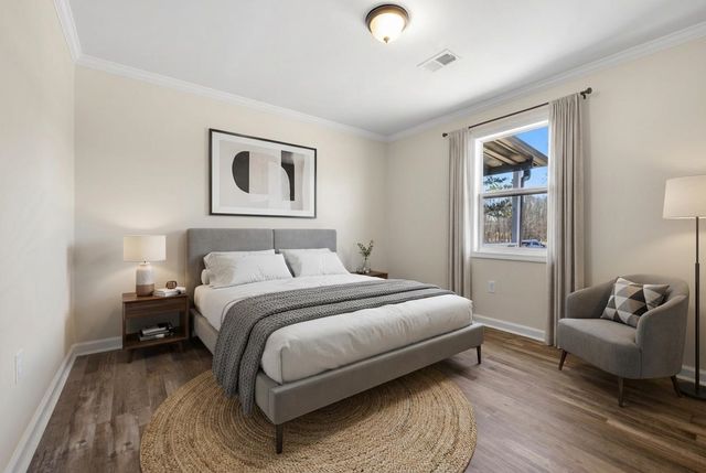 460 IVY DR, Oakland, TN 38060