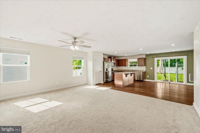 53 ELSTOW WAY, Martinsburg, WV 25405