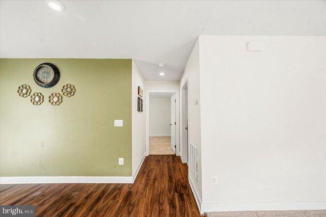 53 ELSTOW WAY, Martinsburg, WV 25405