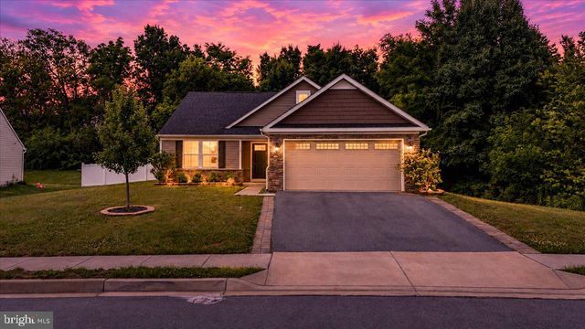 53 ELSTOW WAY, Martinsburg, WV 25405