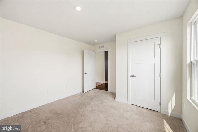 53 ELSTOW WAY, Martinsburg, WV 25405