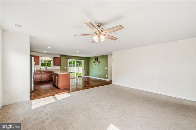 53 ELSTOW WAY, Martinsburg, WV 25405