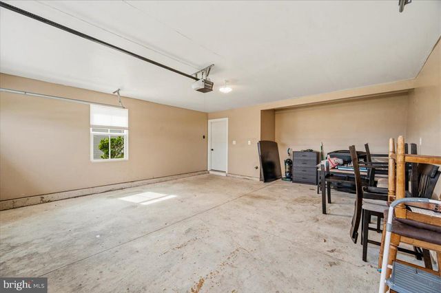 53 ELSTOW WAY, Martinsburg, WV 25405