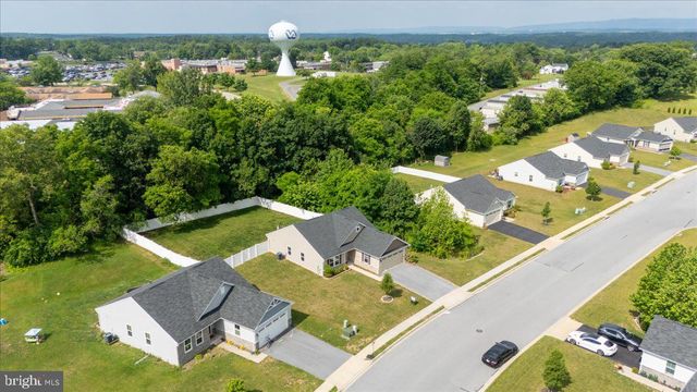 53 ELSTOW WAY, Martinsburg, WV 25405