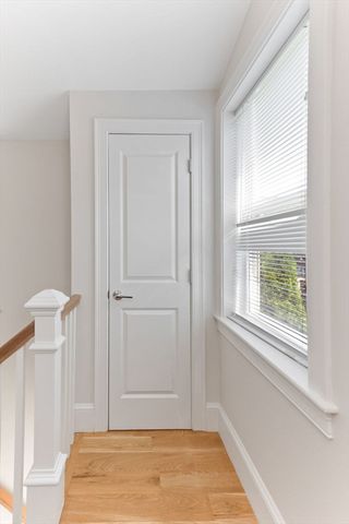 327-329 Hurley St 2, Cambridge, MA 02141