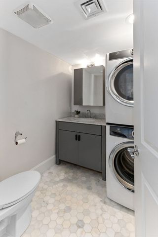 327-329 Hurley St 2, Cambridge, MA 02141