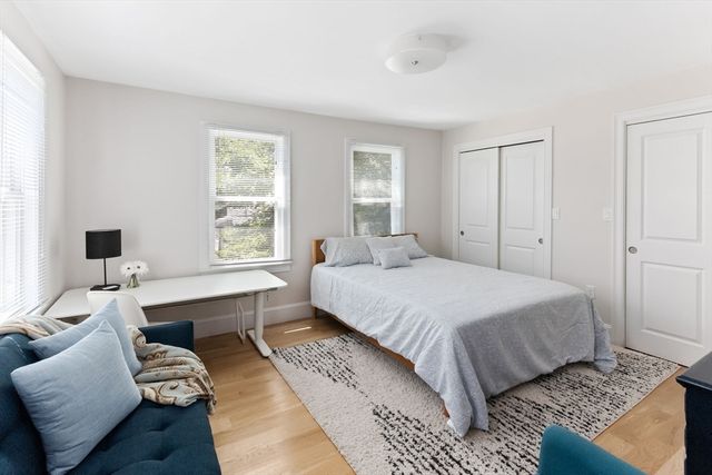 327-329 Hurley St 2, Cambridge, MA 02141
