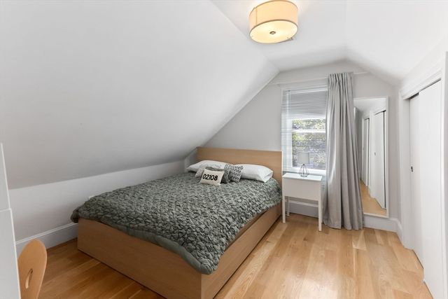 327-329 Hurley St 2, Cambridge, MA 02141