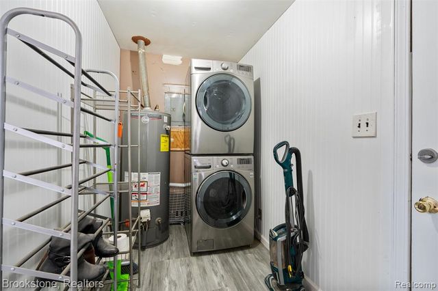 23722 Brest, Taylor, MI 48180