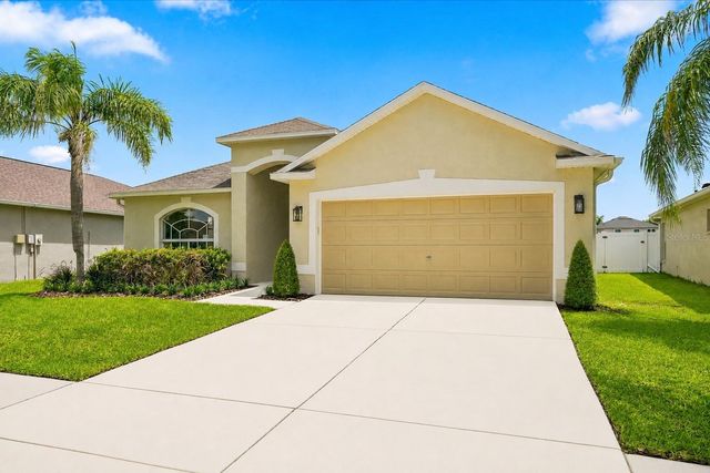 31251 BACLAN DRIVE, Wesley Chapel, FL 33545
