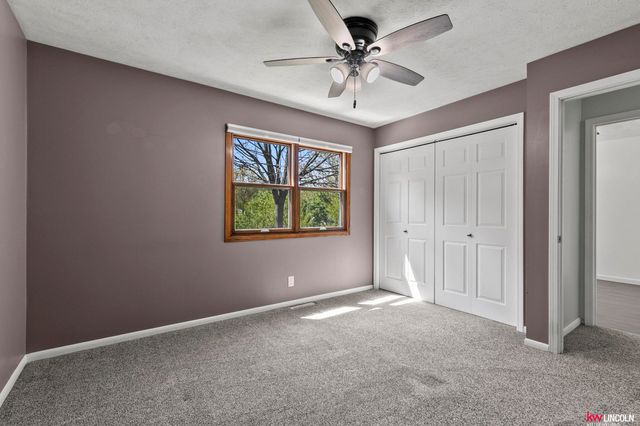 4321 S 60 Street, Lincoln, NE 68516
